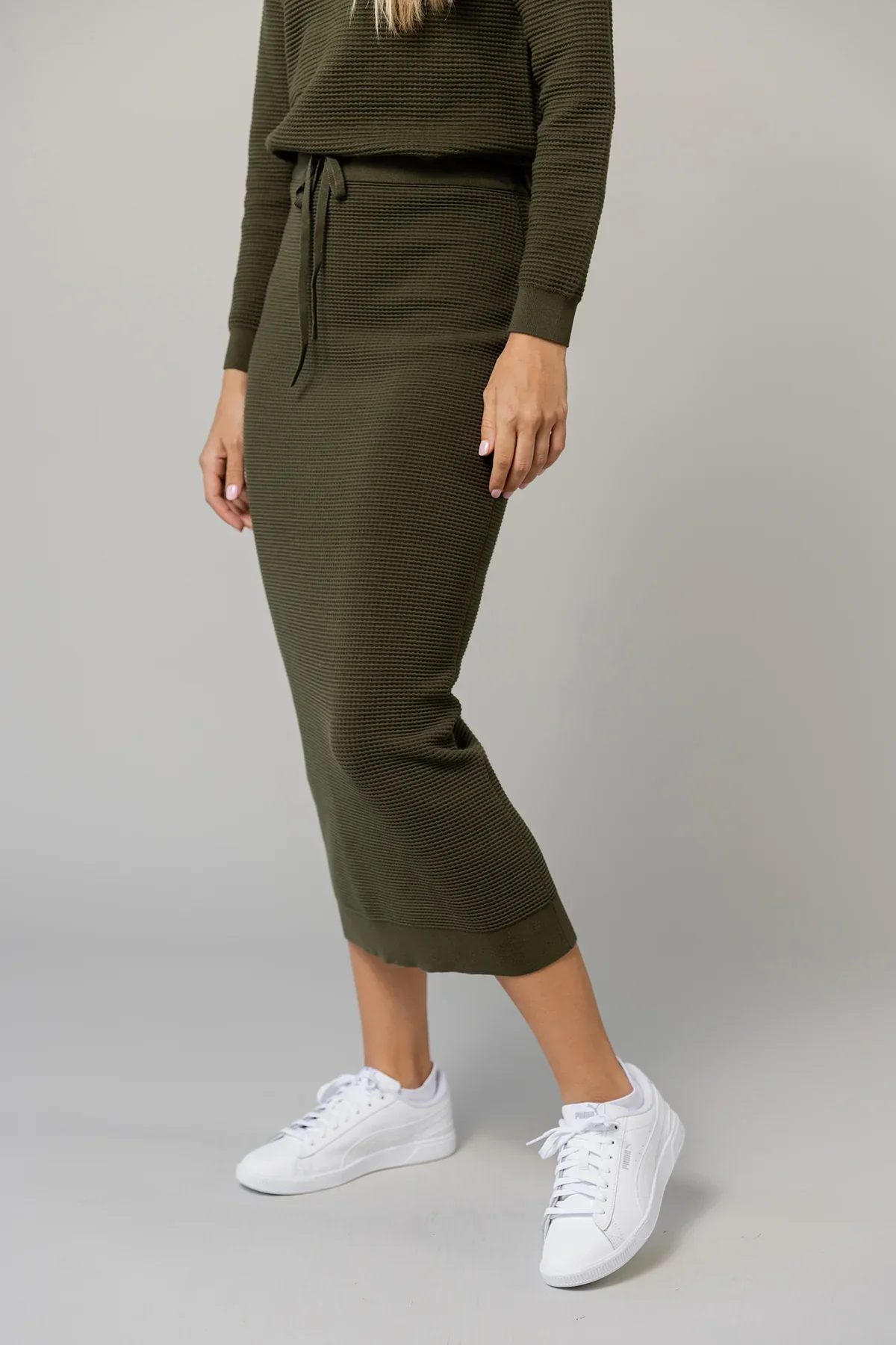 Apparalel Alinea Midi Skirt Basil - Image 3