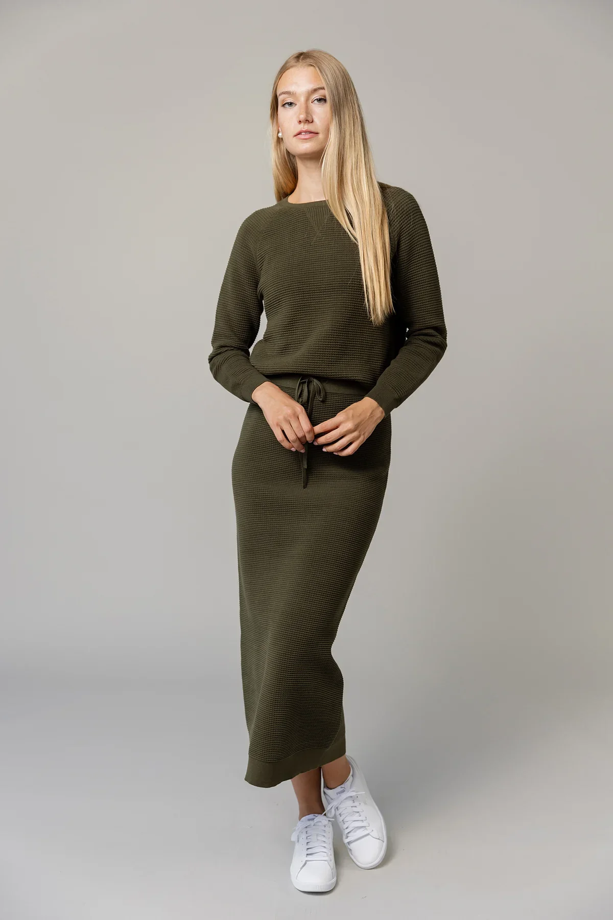 Apparalel Alinea Midi Skirt Basil - Image 5