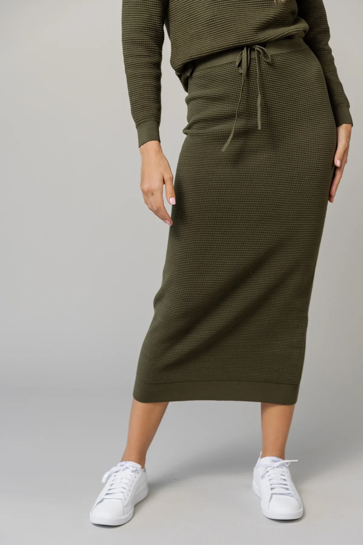 Apparalel Alinea Midi Skirt Basil - Image 7