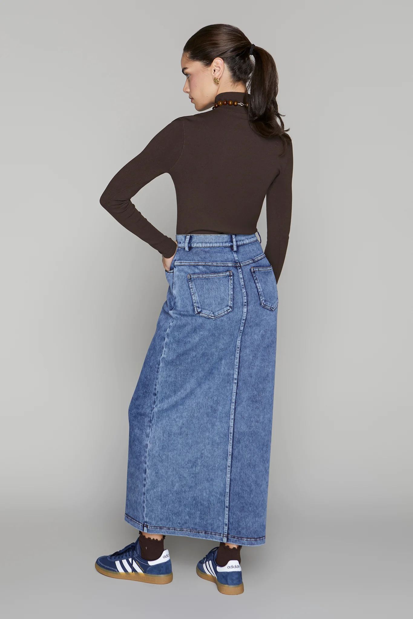 Apparalel Camden Sweater Cocoa - Image 4
