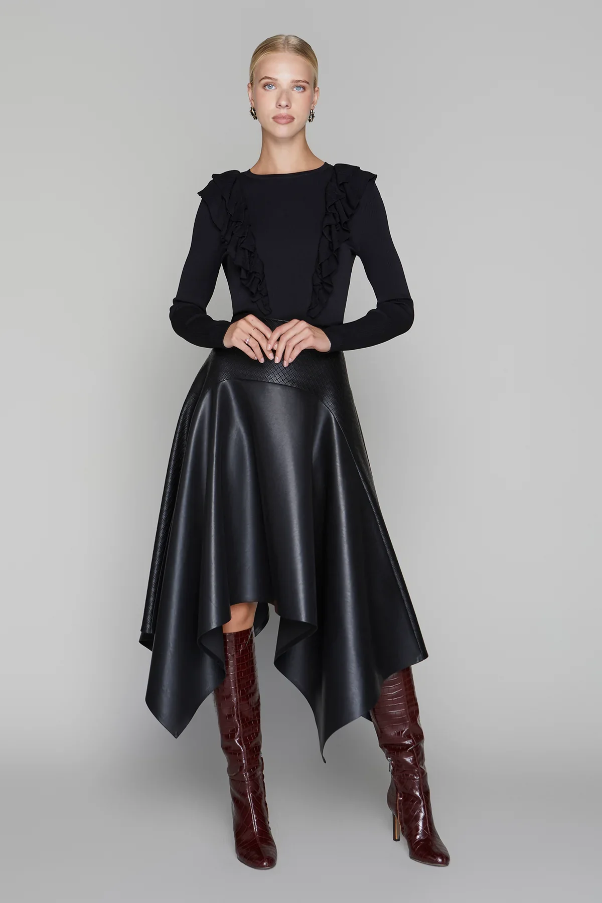 Apparalel Colette Sweater Black - Image 2