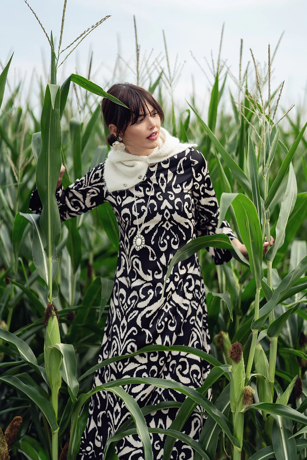 Bliss Black/White Abstract Dress - Image 5