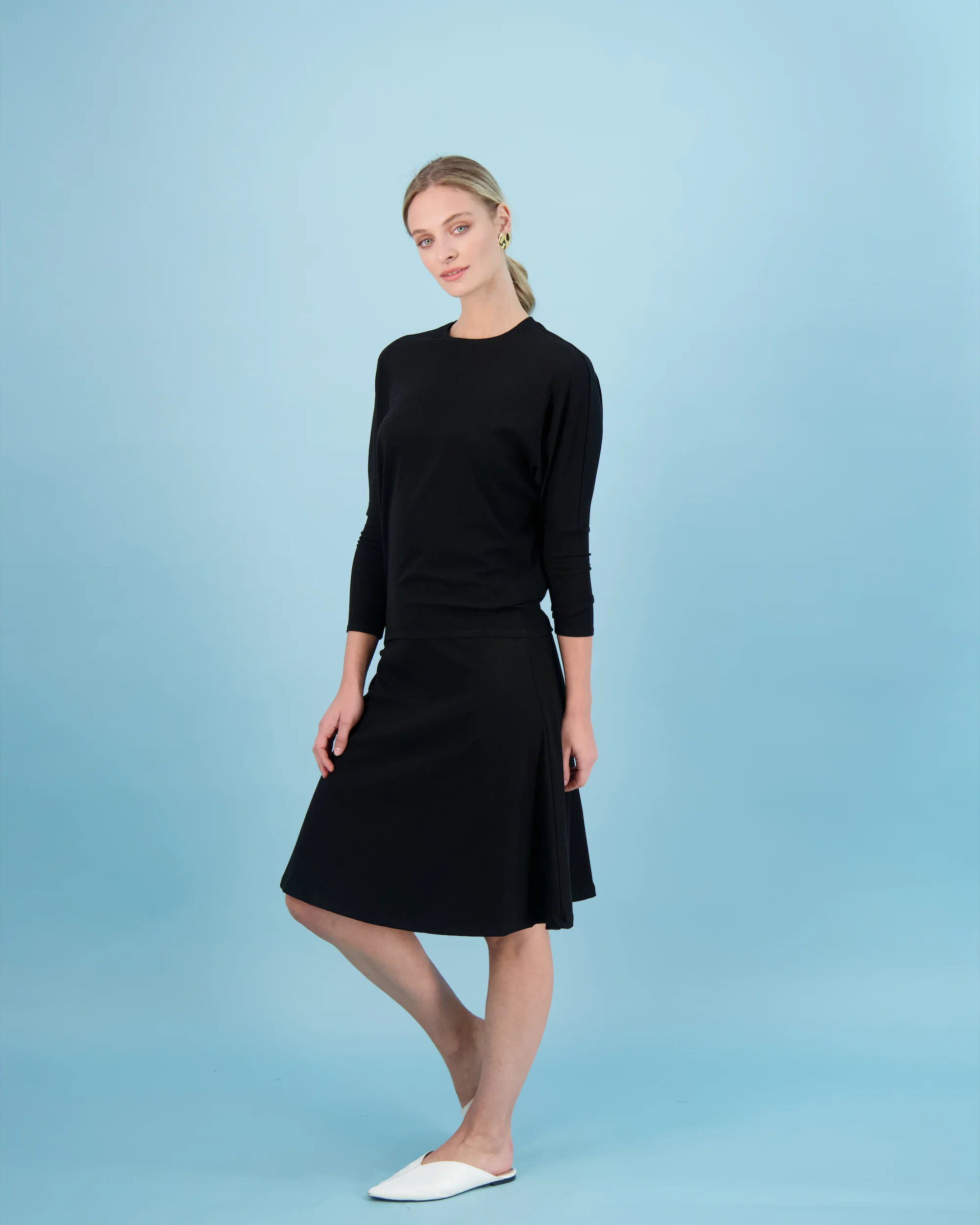 Bliss Circle Skirt Ribbed 24' Black - Image 4