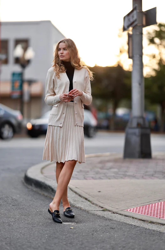 Bliss Knit Pleated Short Skirt - Image 3
