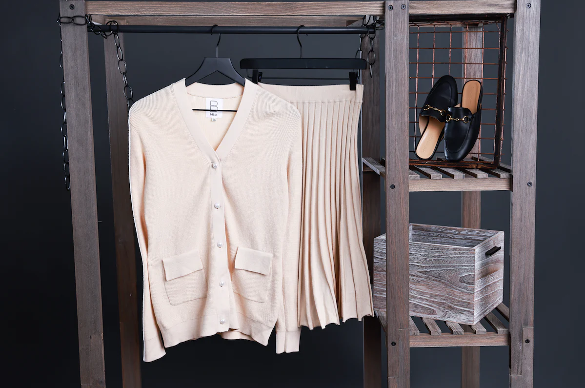Bliss Knit Pleated Short Skirt - Image 5