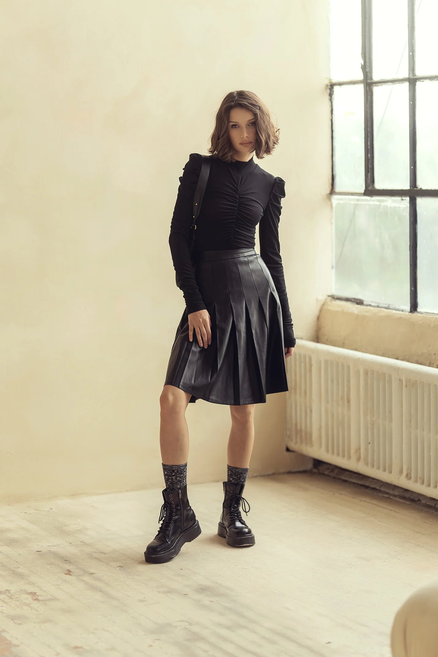 Bliss Ruched Mesh Turtleneck Black - Image 2