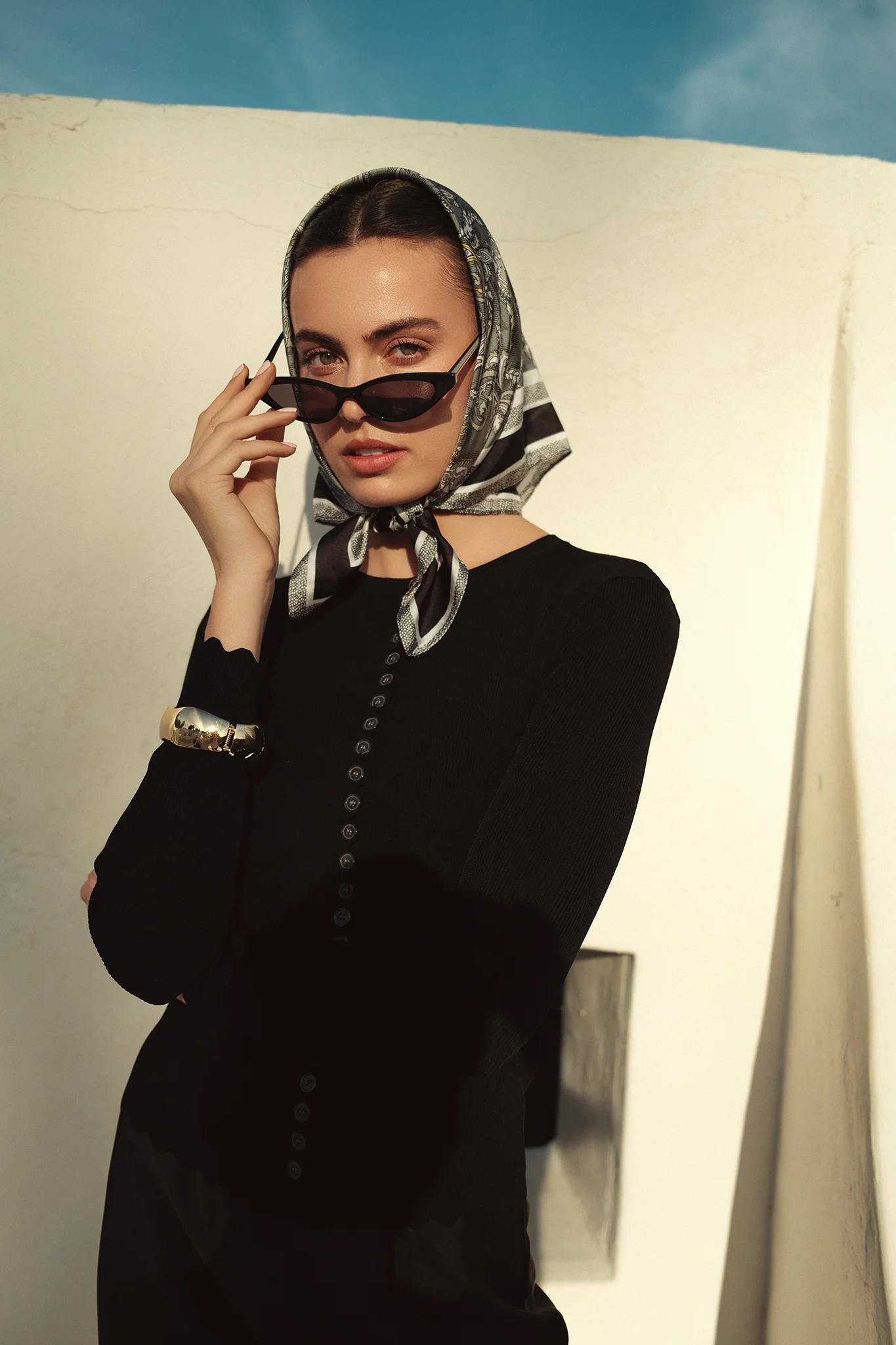 Bliss Scalloped Edge Knit Cardi Black - Image 3