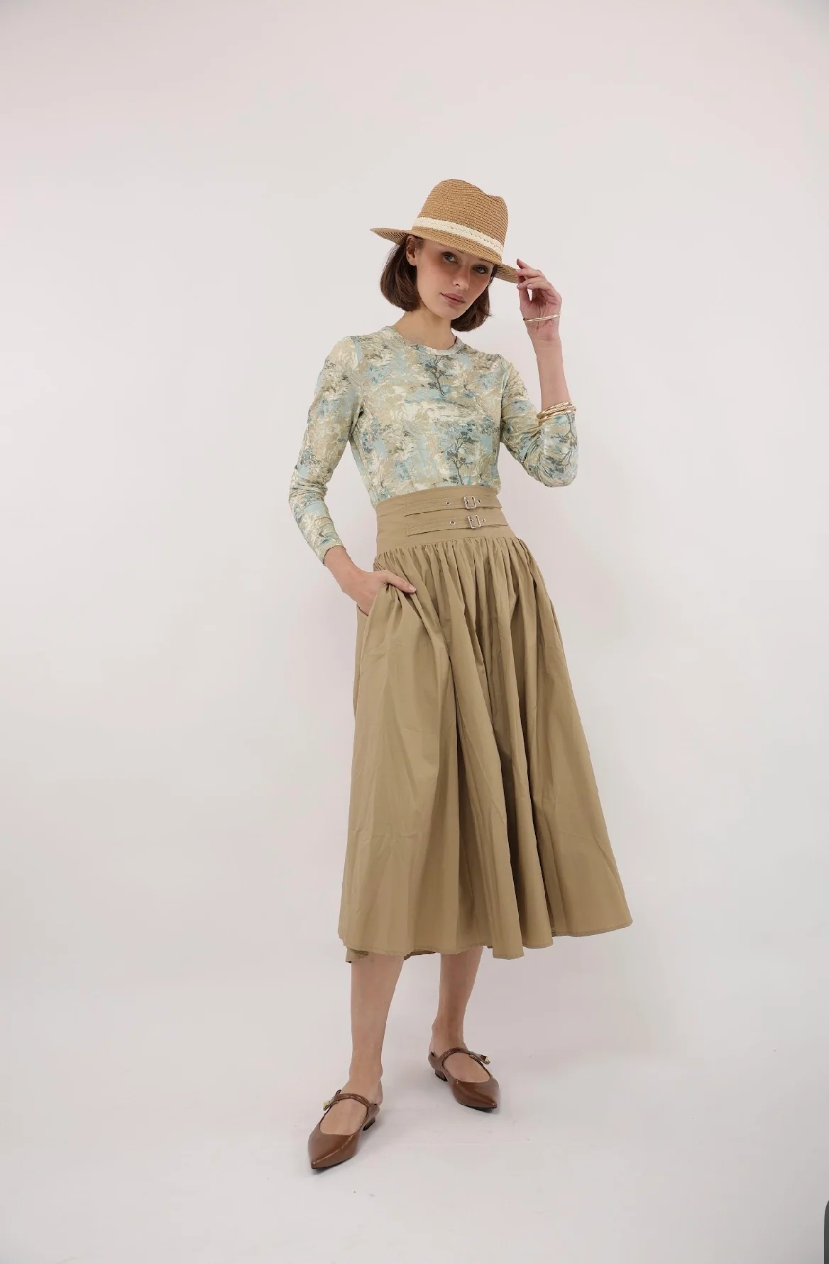 Byrd Me-Me Skirt Tan - Image 3