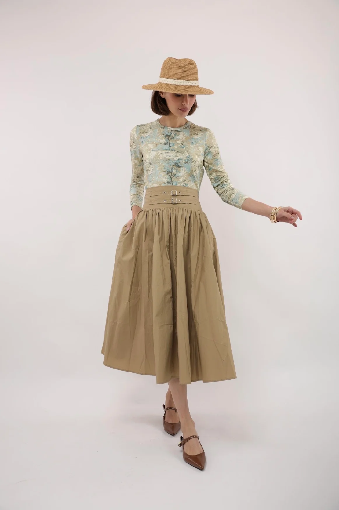 Byrd Me-Me Skirt Tan - Image 4