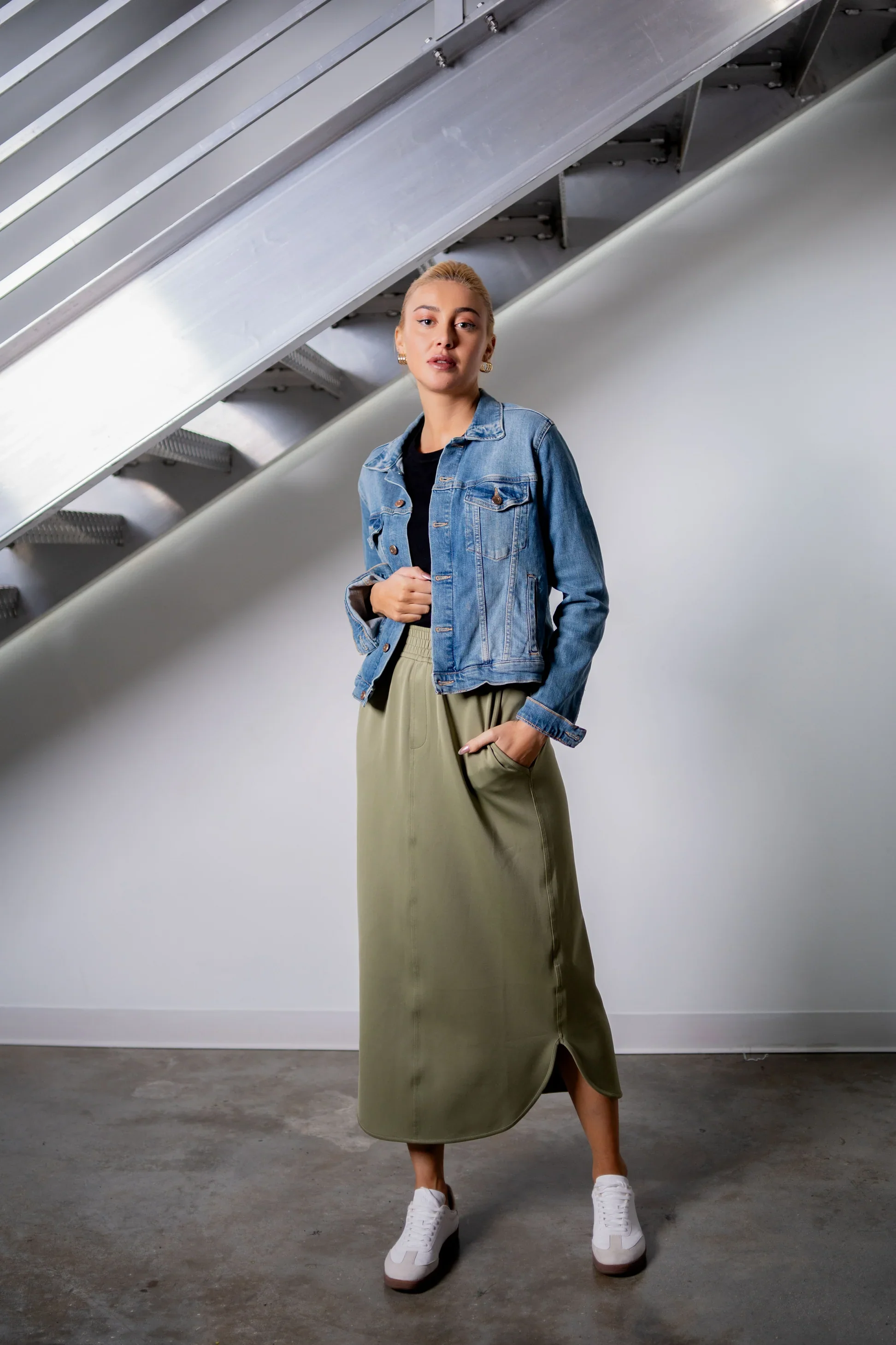 Lottie Skirt Olive - Image 2