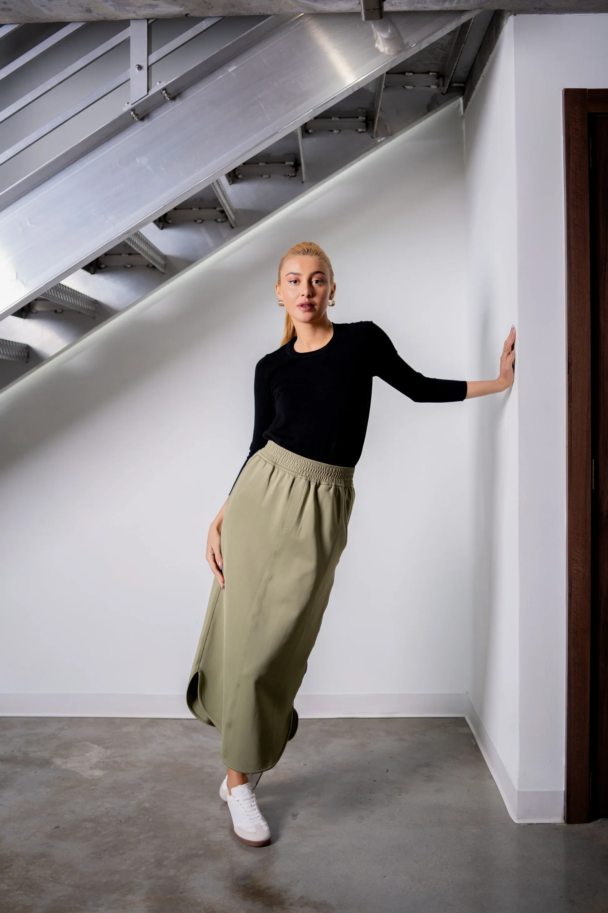 Lottie Skirt Olive - Image 3