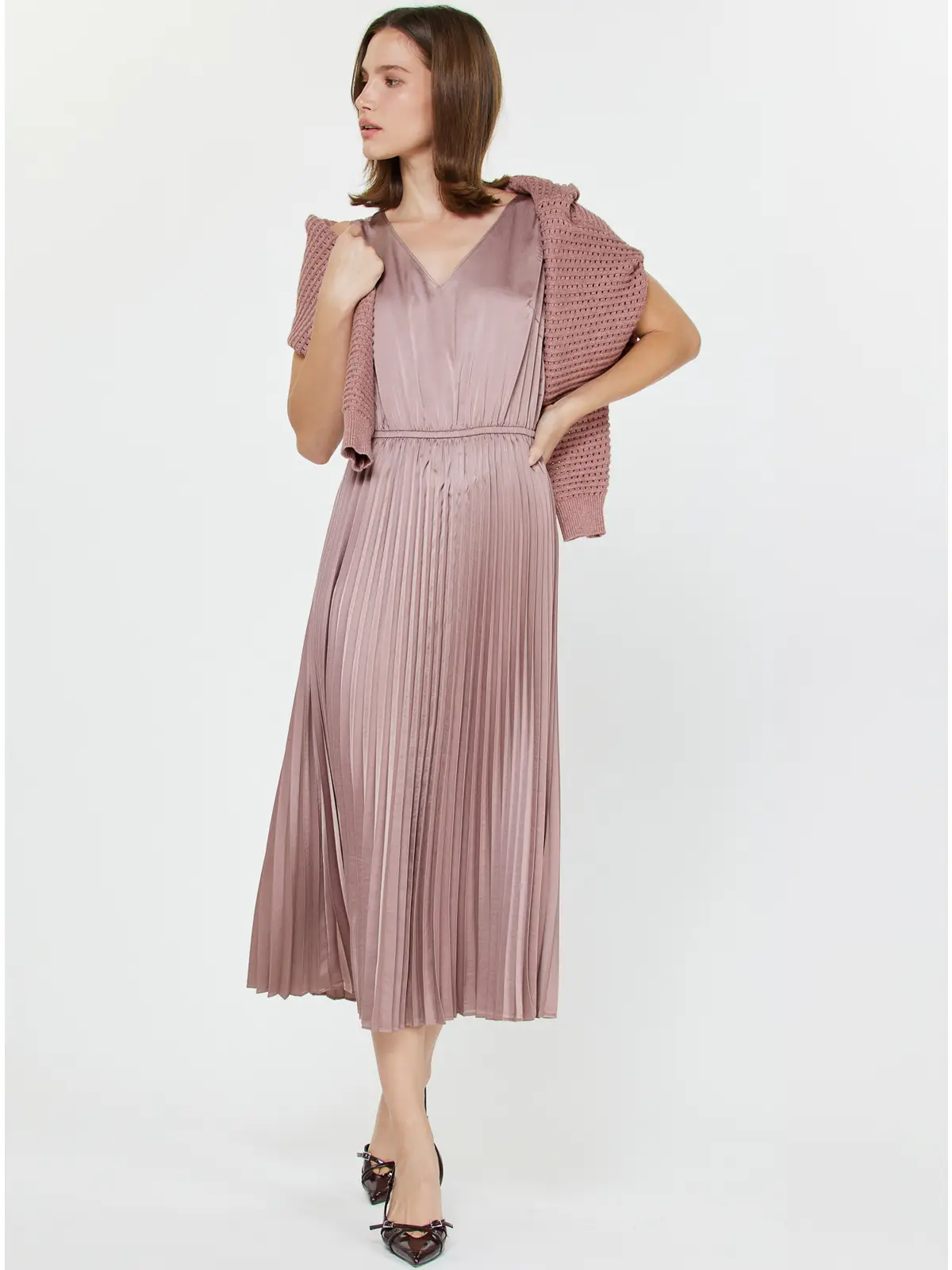 Mila Pullover Sweater & Pleated Dress Set - Image 3