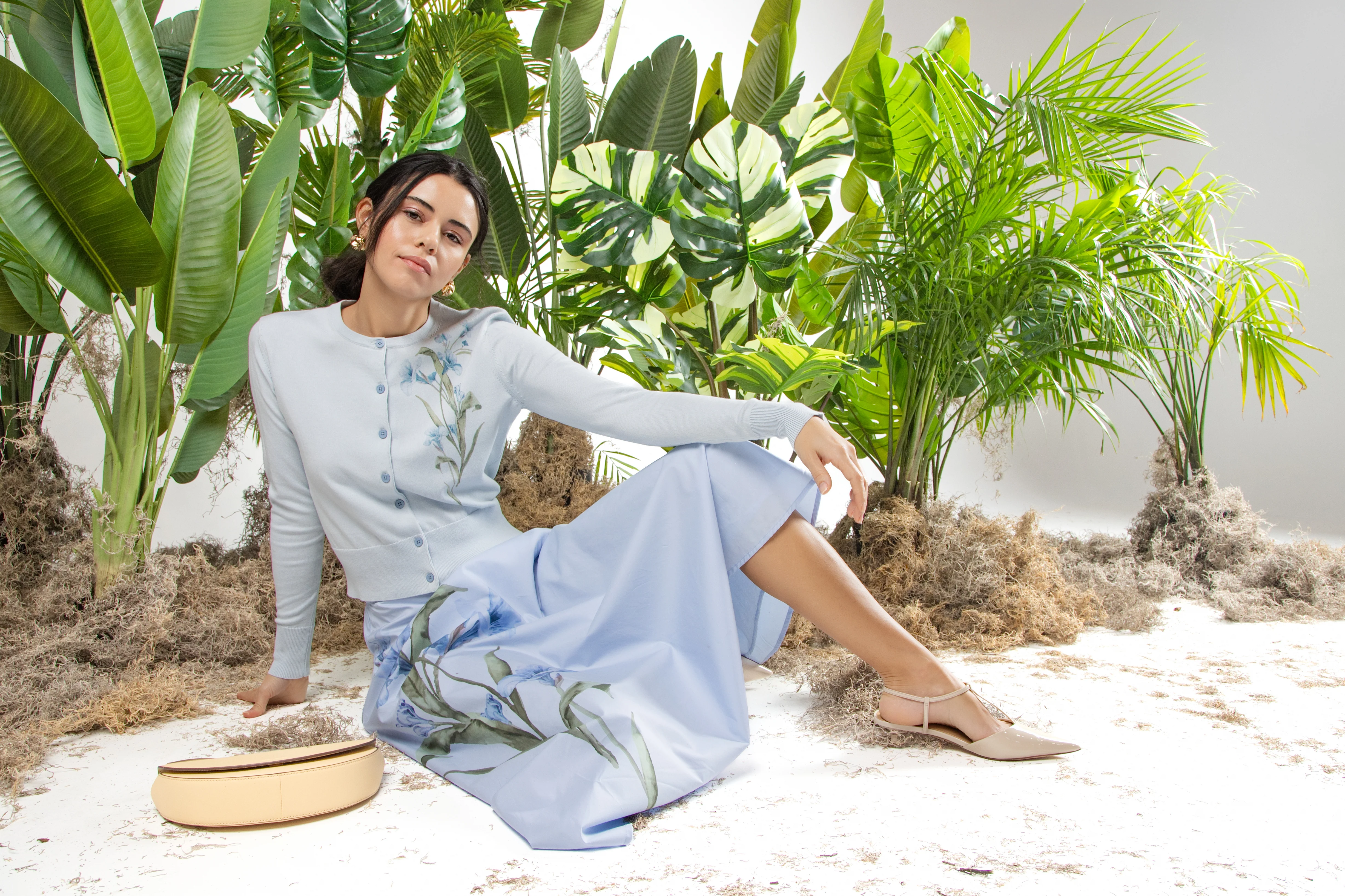 Mun Fluer Sweater - Image 3