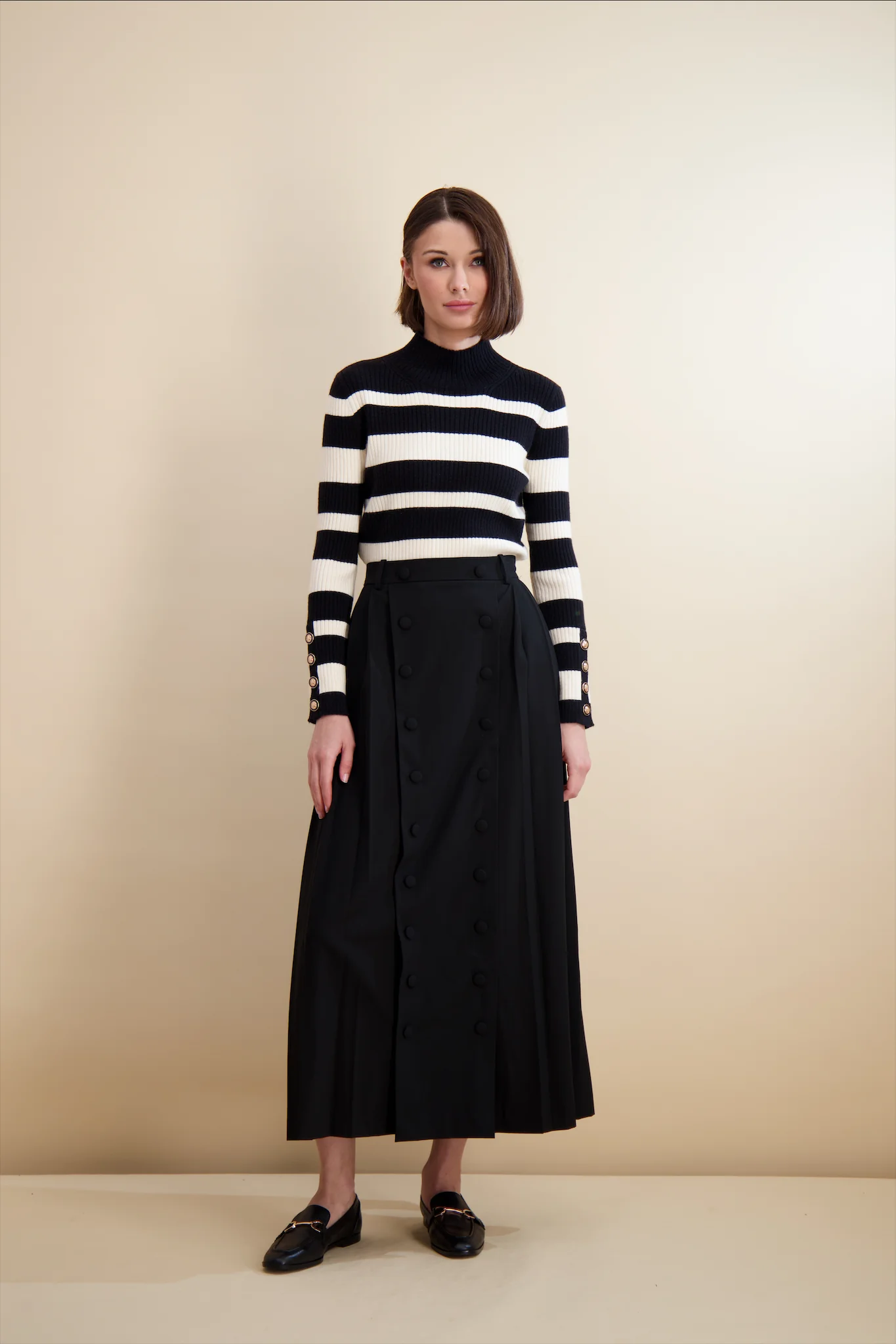 Pashmina Button Front Pleated Skirt Long Black - Image 5