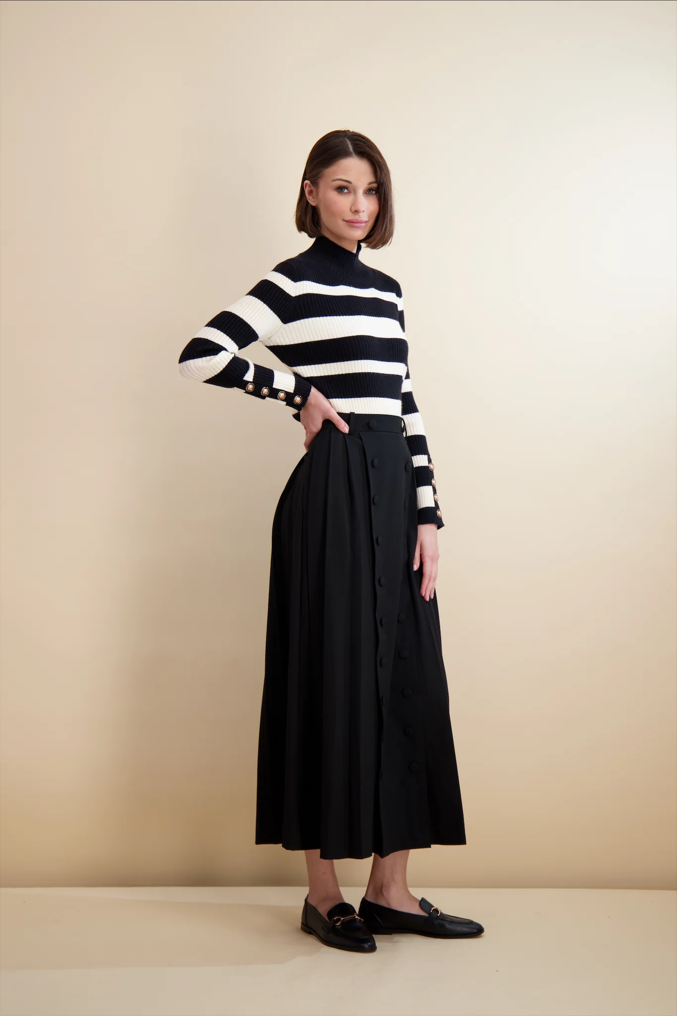 Pashmina Button Front Pleated Skirt Long Black - Image 6