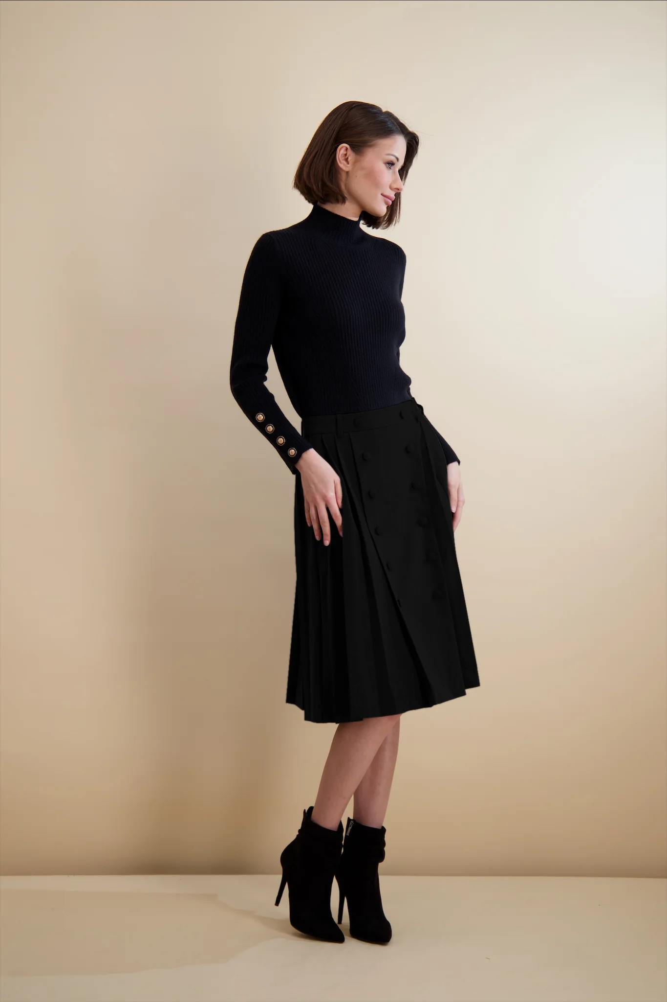 Pashmina Button Front Pleated Skirt Short 25' Black - Image 3