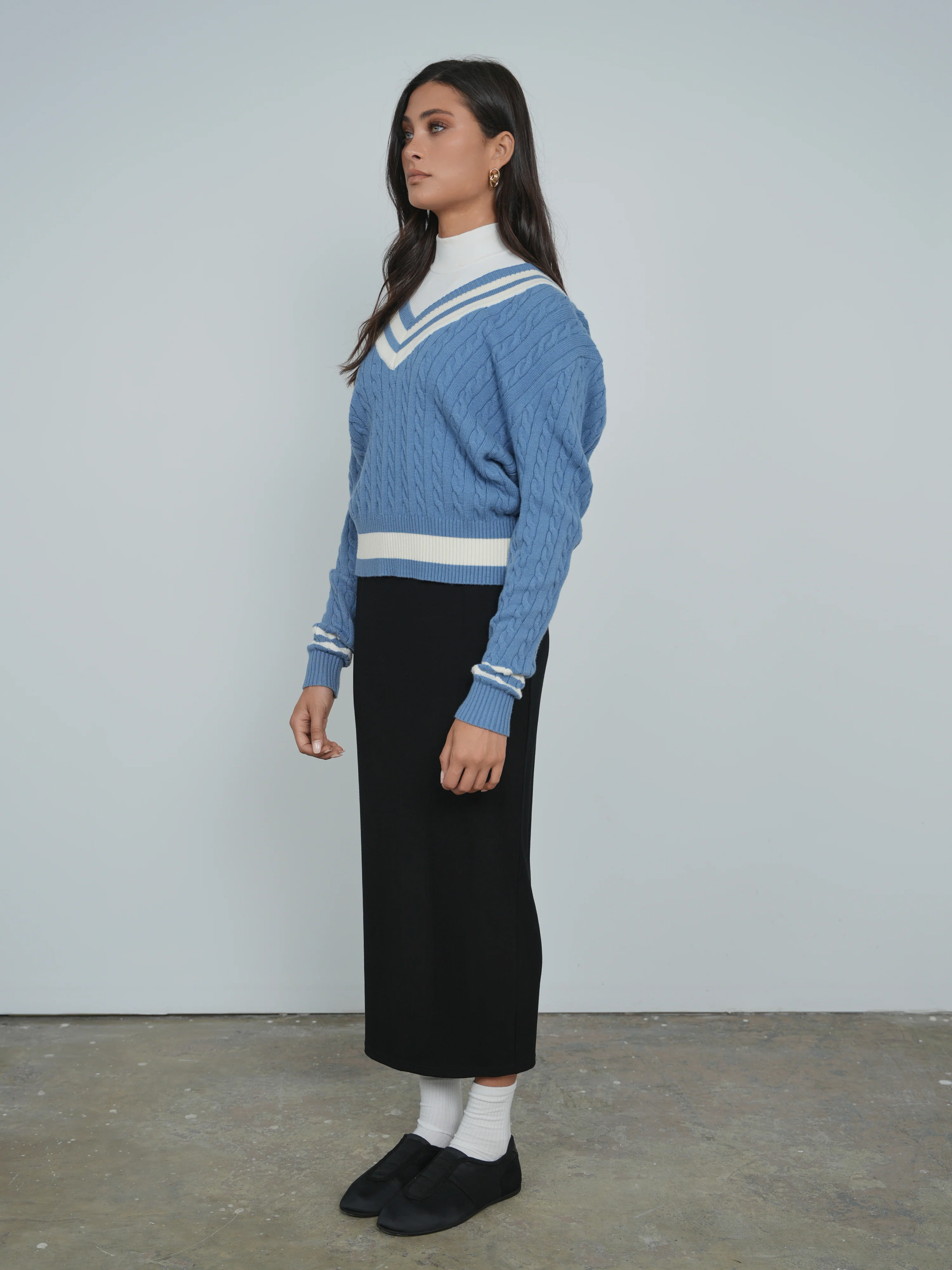 Point Chunky Knit Varsity Sweater - Image 5