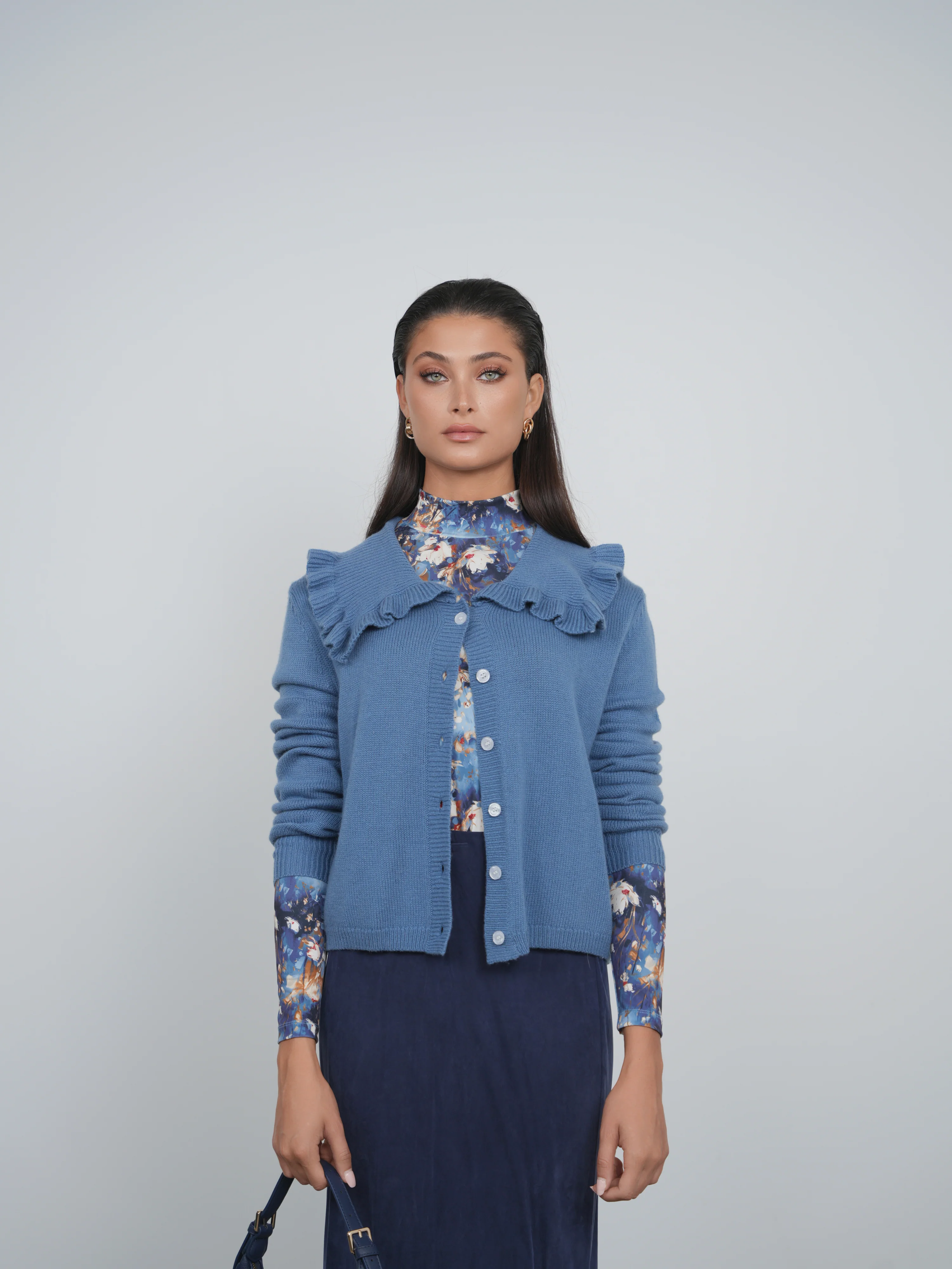 Point Fine Knit Ruffle Cardi - Image 2