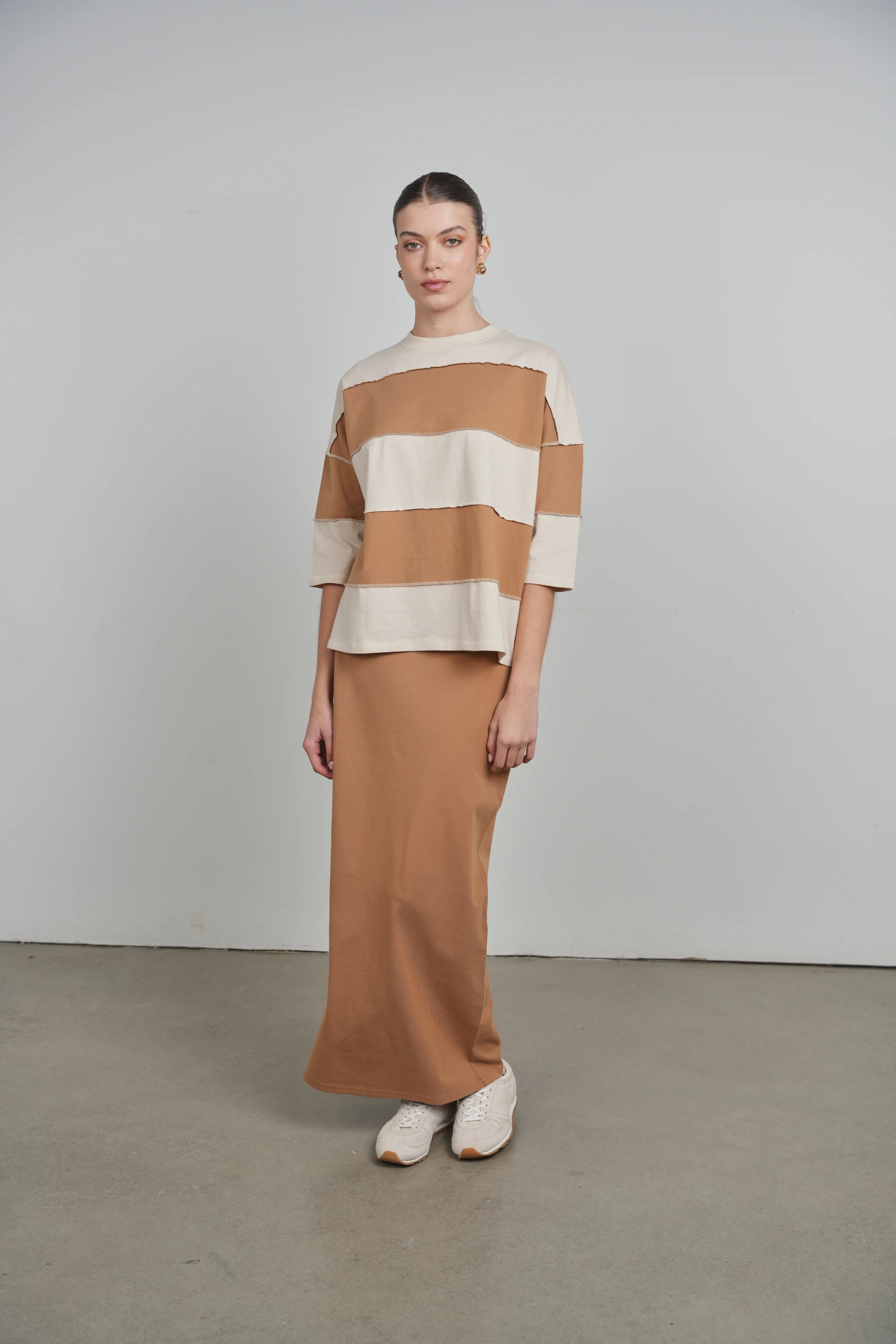 Point Pieced Tee - Image 4