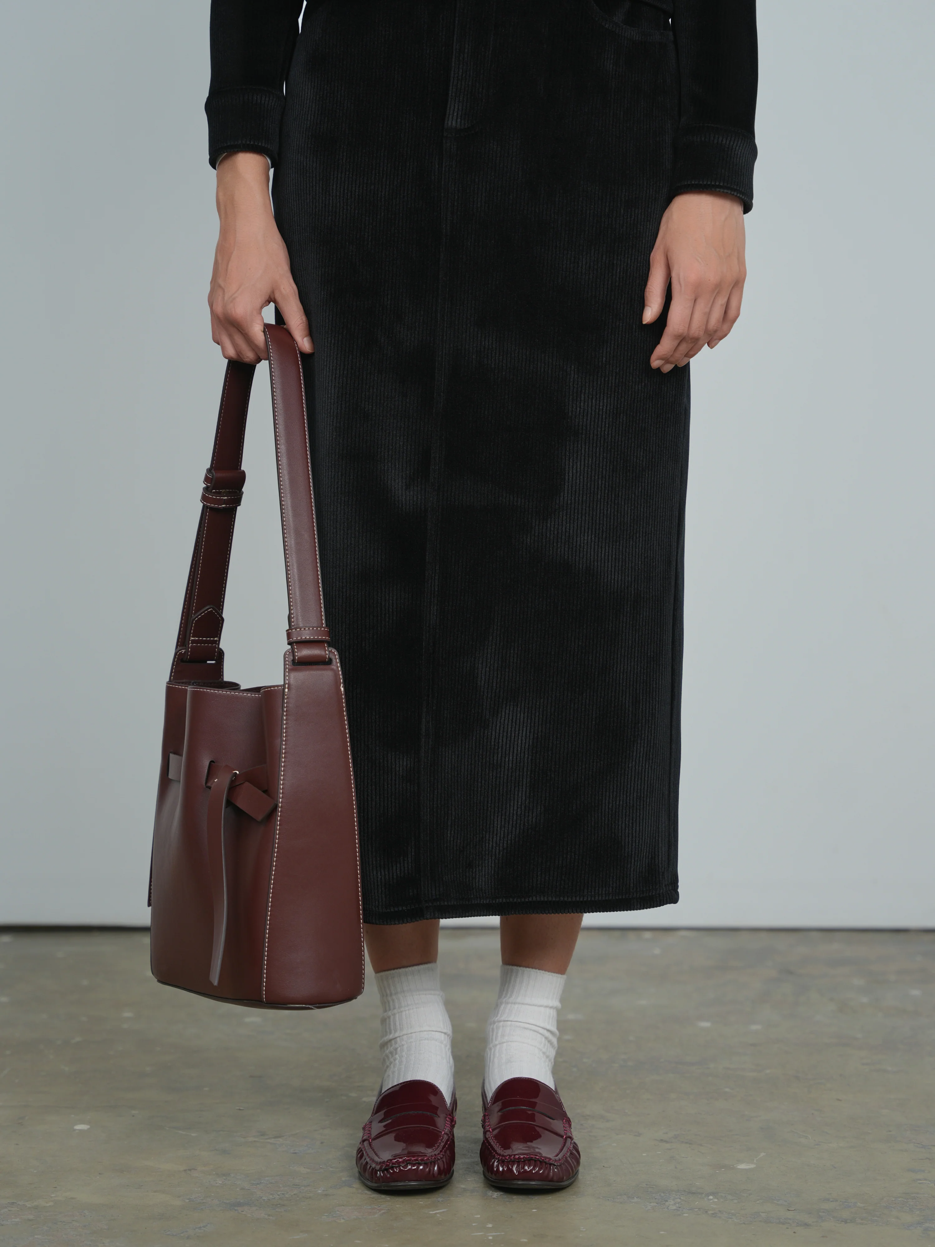 Point Ribbed Velour Maxi Skirt - Image 2