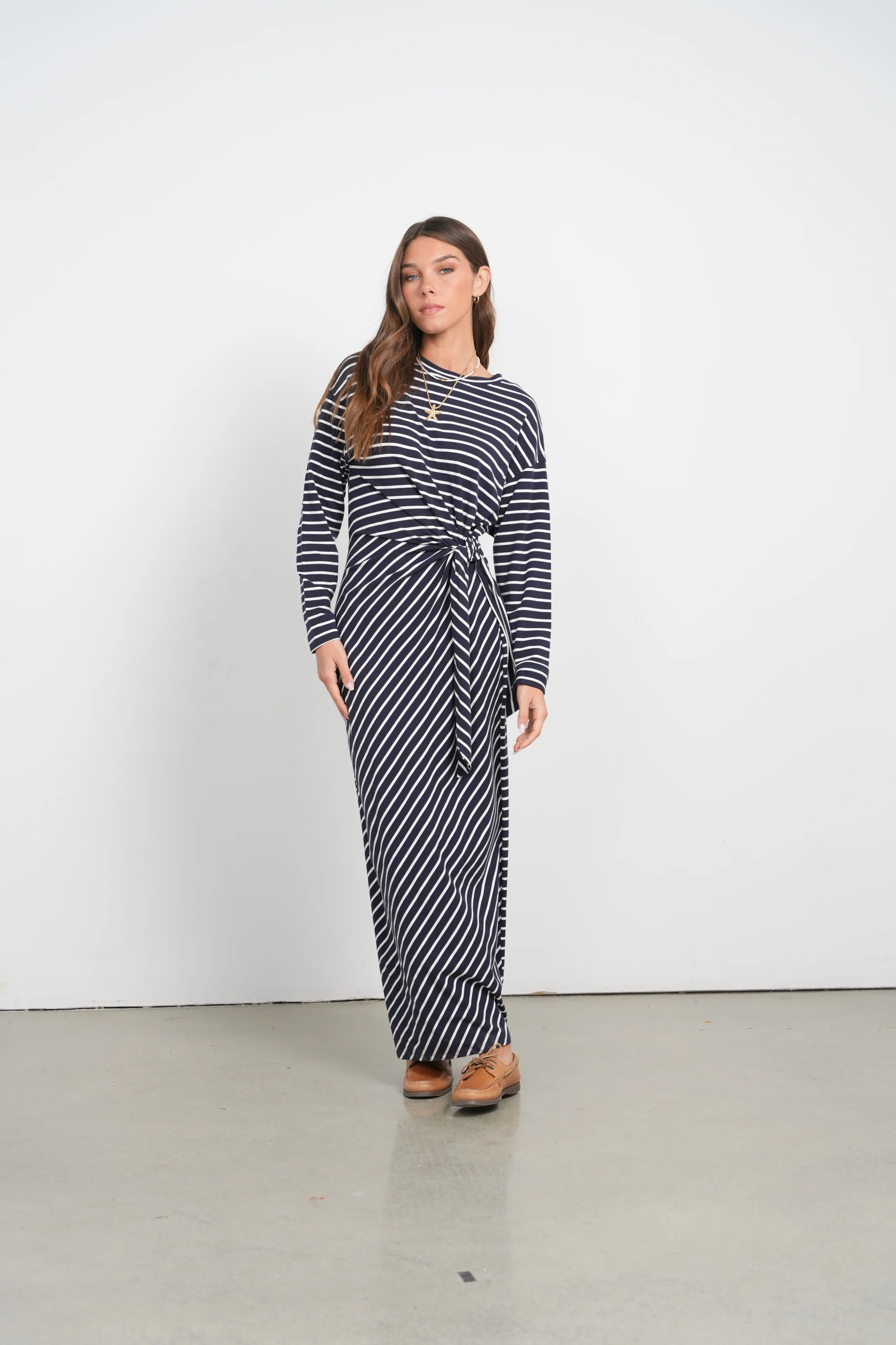 Point Side Tie Dress - Image 4