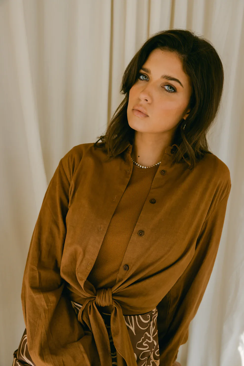 Point Tie Blouse - Image 9
