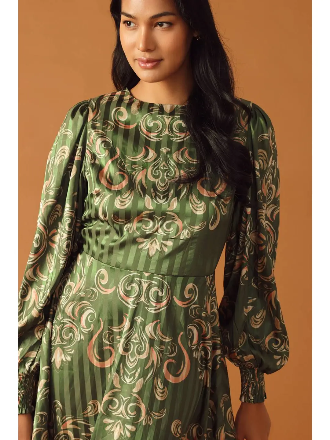Printed Woven Midi Dress Olive - Image 3