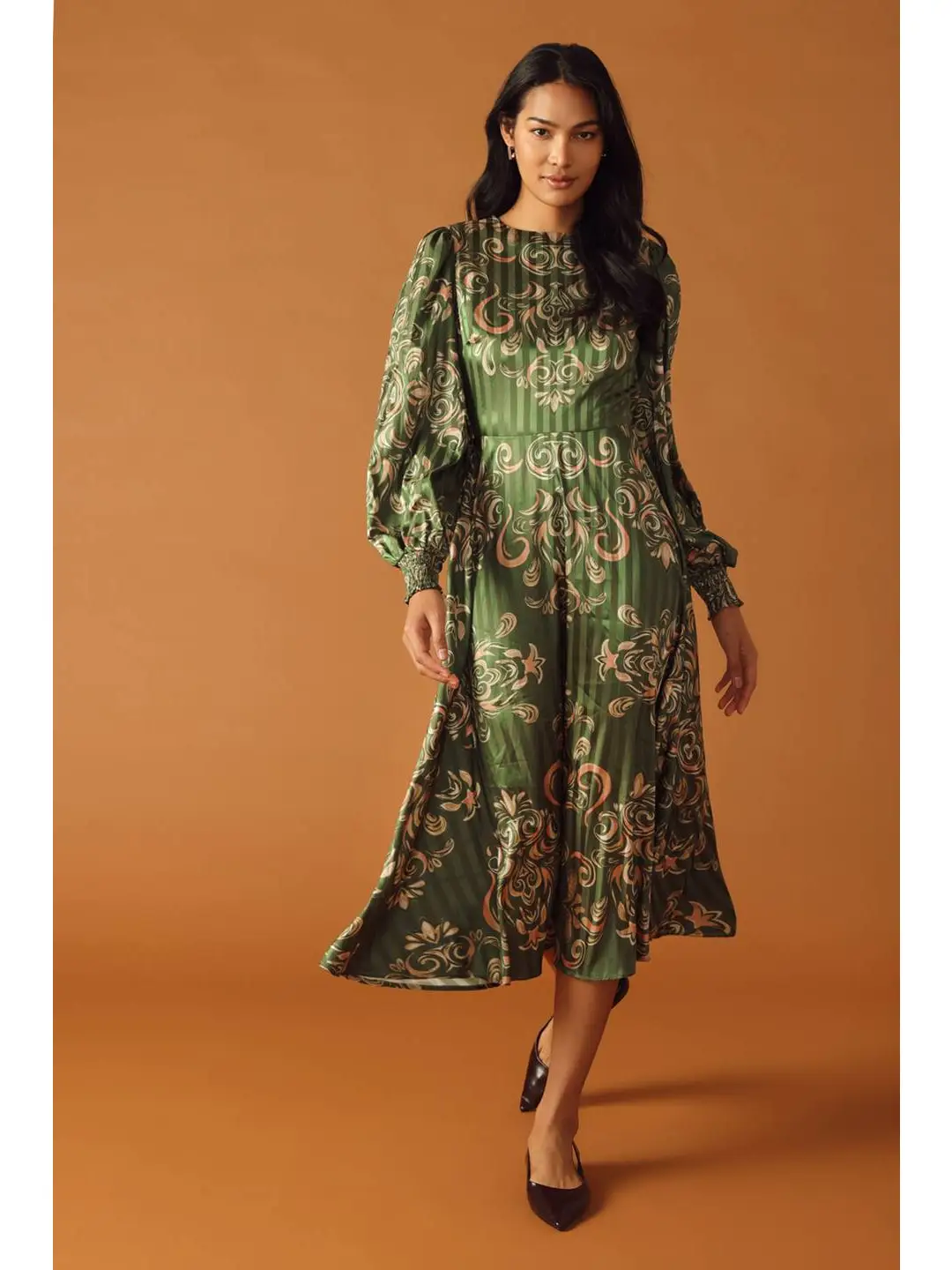 Printed Woven Midi Dress Olive - Image 4