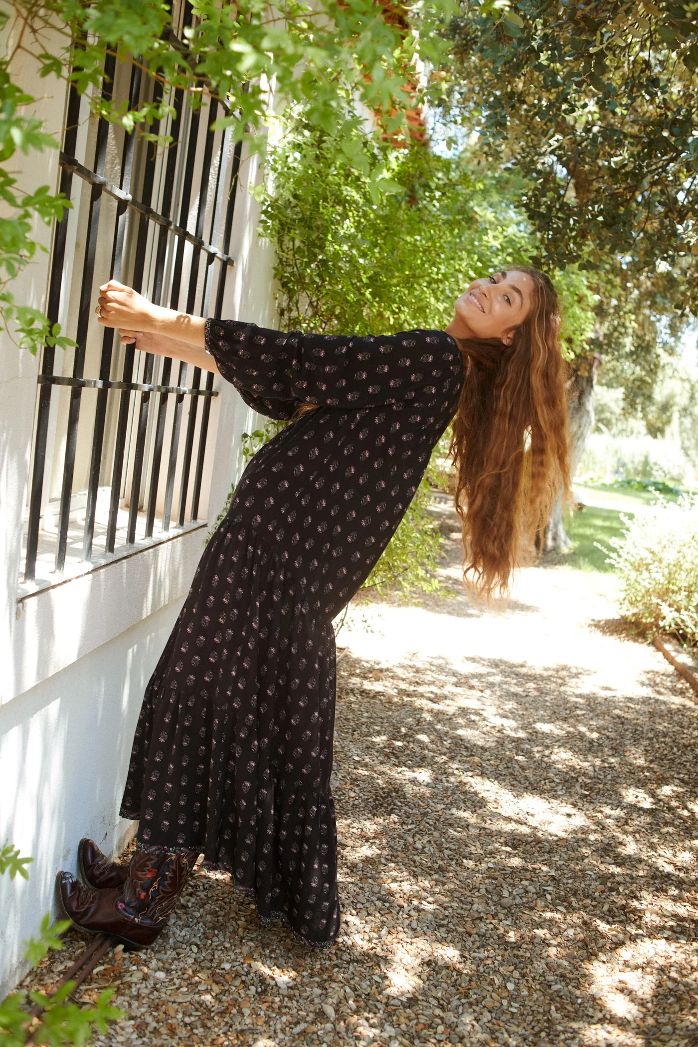 Sonmer Aura Dress Black - Image 4