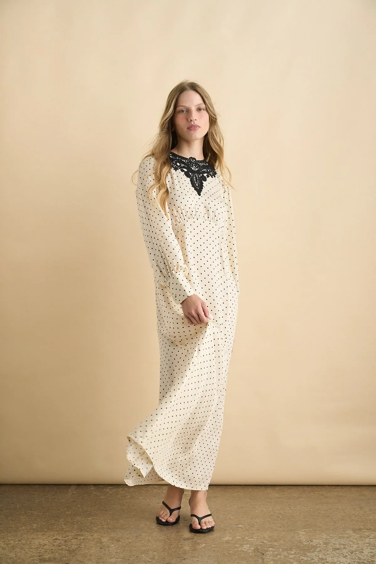 Sonmer Daniela Ecru - Image 3