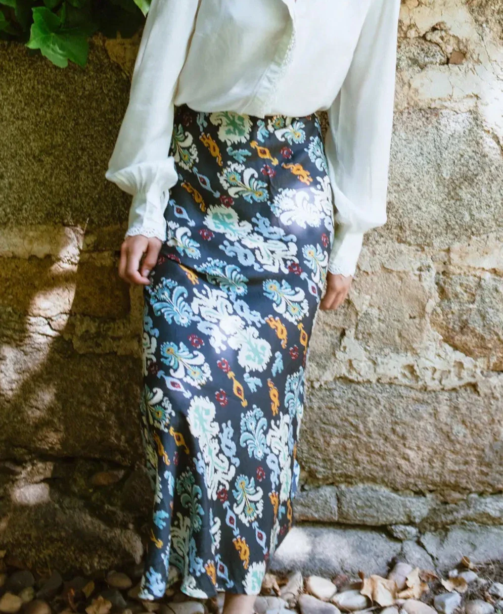 Printed Skirt Navy - Image 4