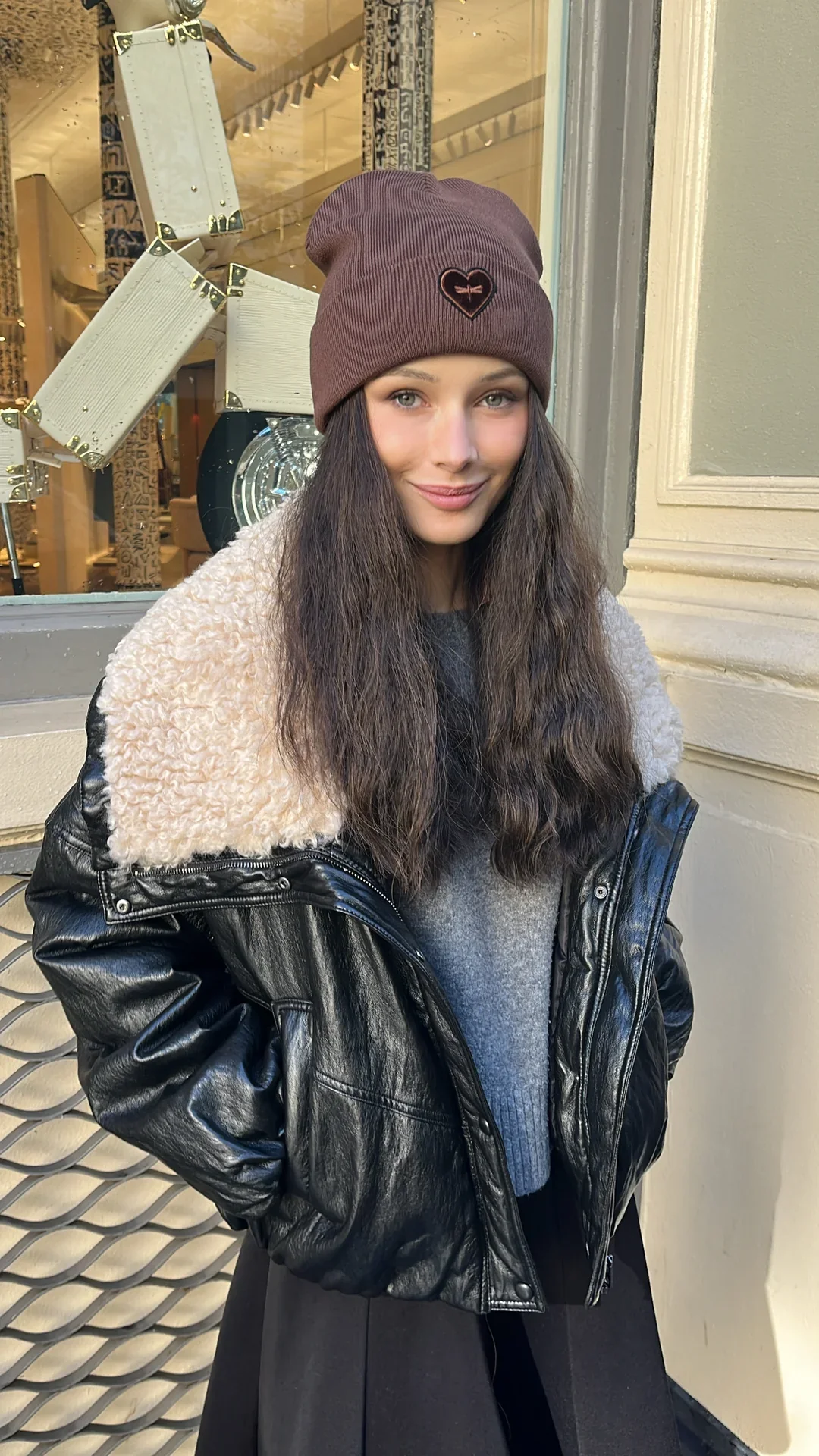 Tal Velvet Heart Beanie Colors - Image 4